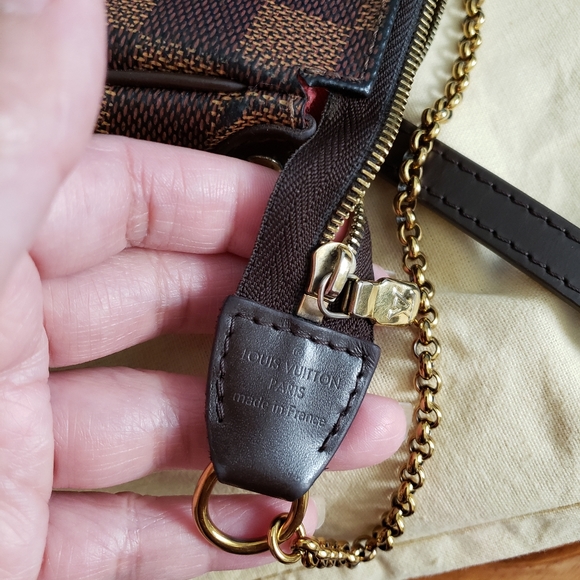 Louis Vuitton Eva - Picture 15 of 16